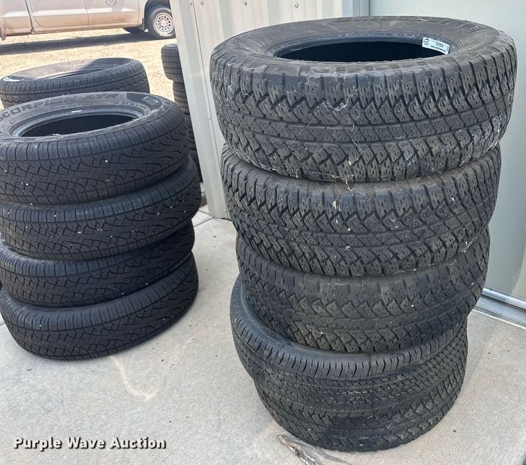 image for item OC9355 (5) 265/65R18 tires