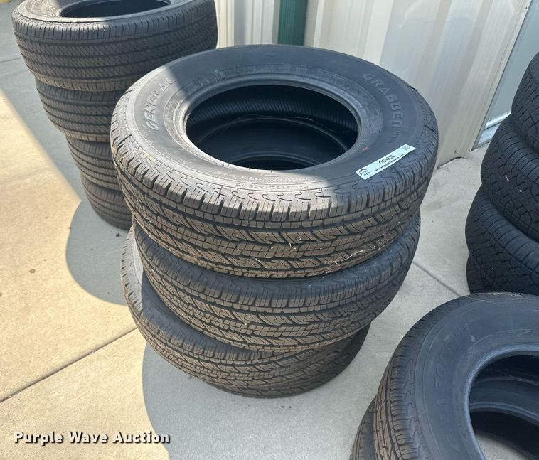 image for item OC9356 (26) tires