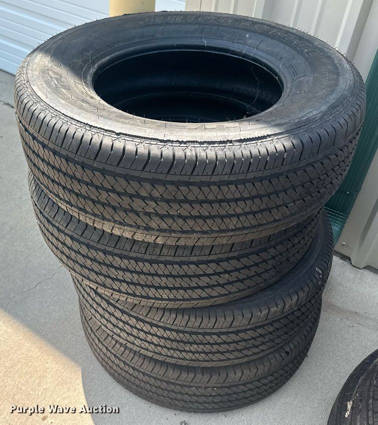 image for item OC9356 (26) tires