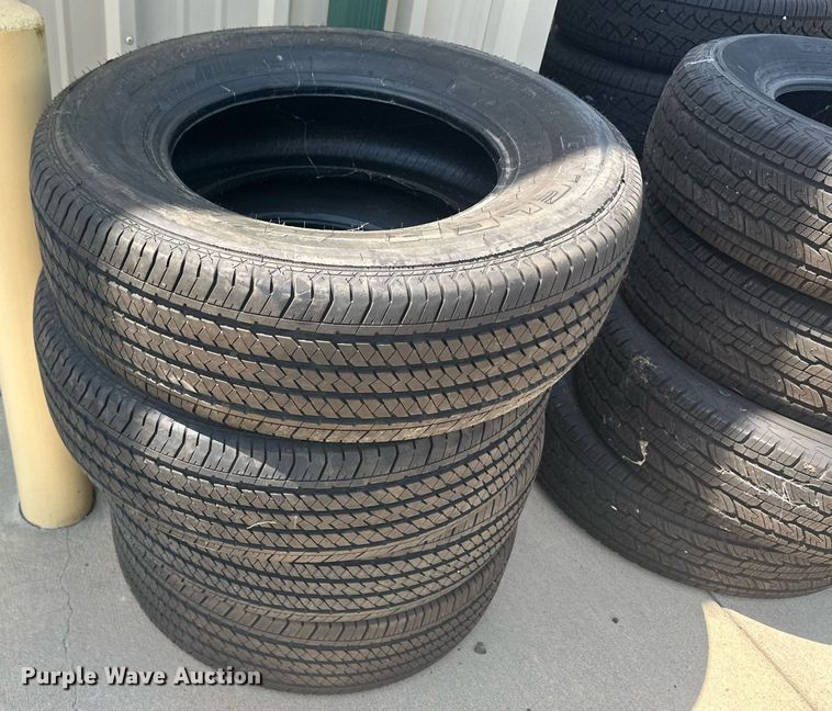 image for item OC9356 (26) tires