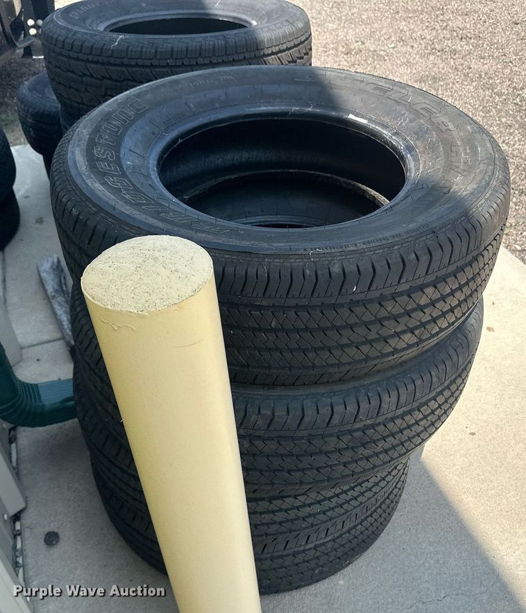 image for item OC9356 (26) tires