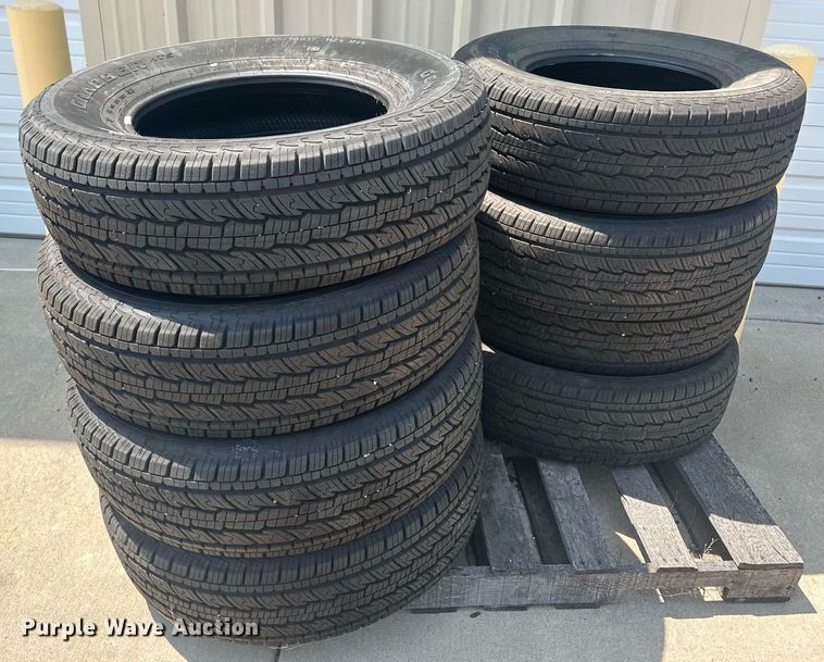 image for item OC9356 (26) tires