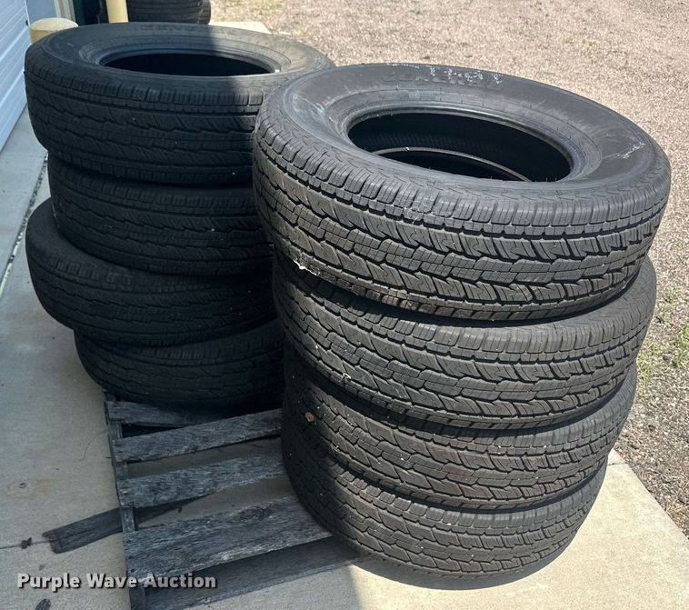image for item OC9356 (26) tires