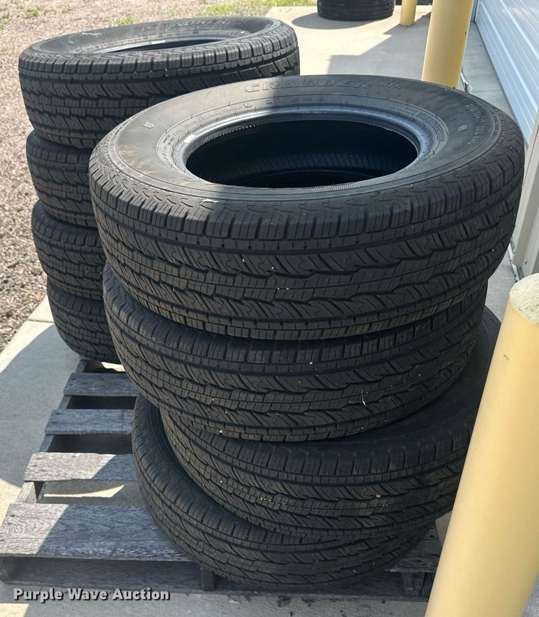 image for item OC9356 (26) tires