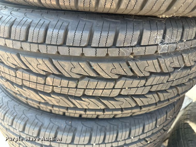 image for item OC9356 (26) tires