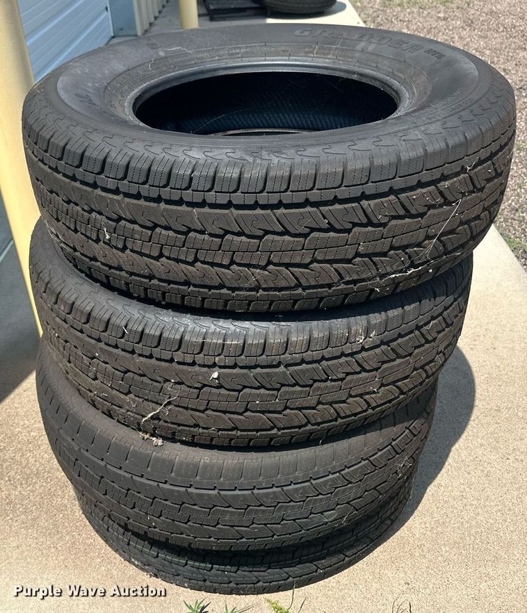 image for item OC9356 (26) tires