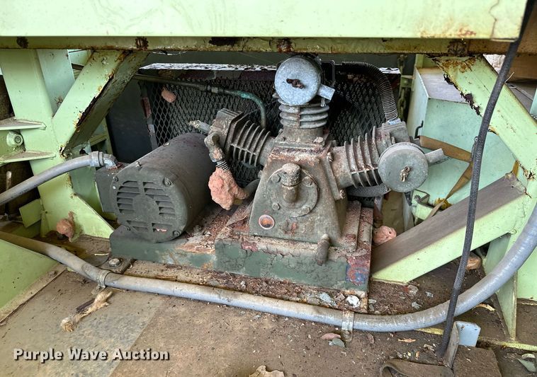 image for item OG9146 U.S. Army Seortm  service truck bed