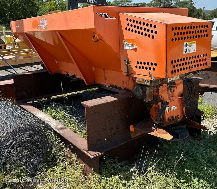 image for item OG9148 2013 Henderson  spreader