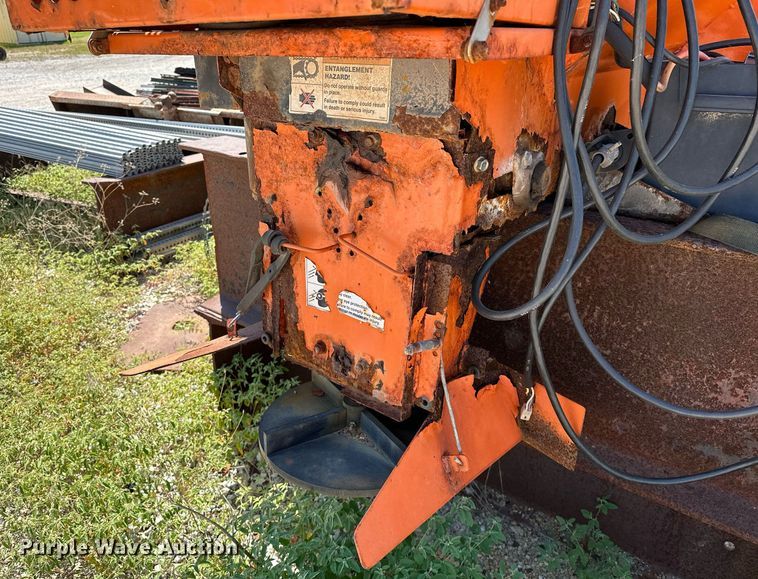 image for item OG9148 2013 Henderson  spreader