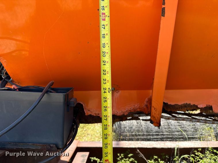 image for item OG9148 2013 Henderson  spreader