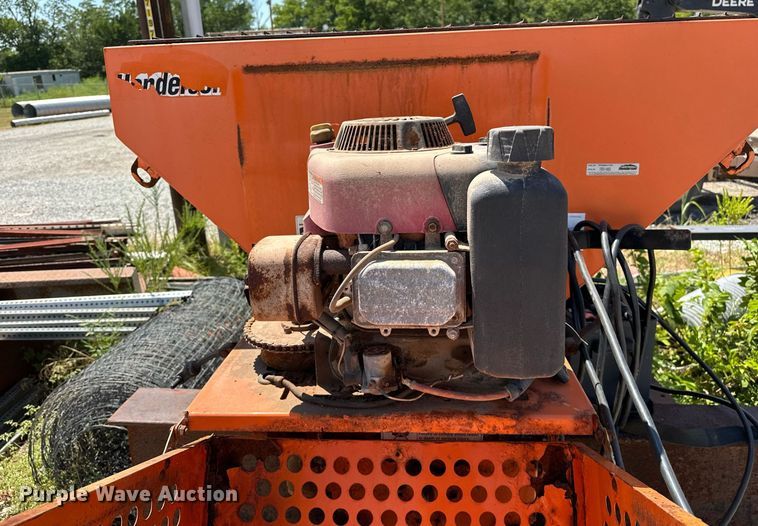 image for item OG9148 2013 Henderson  spreader