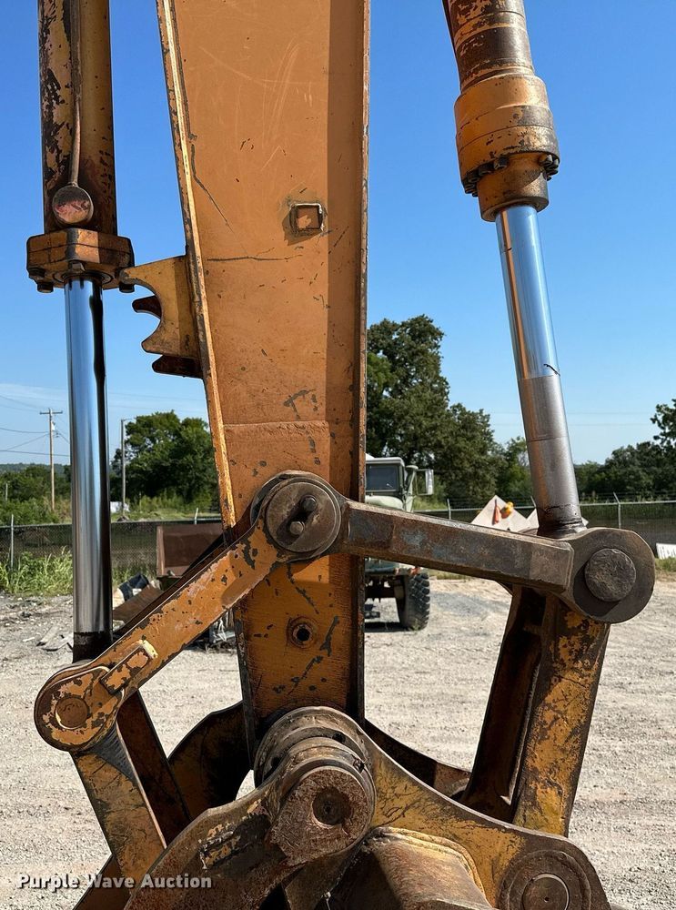 image for item OG9150 1999 Case 9040B excavator