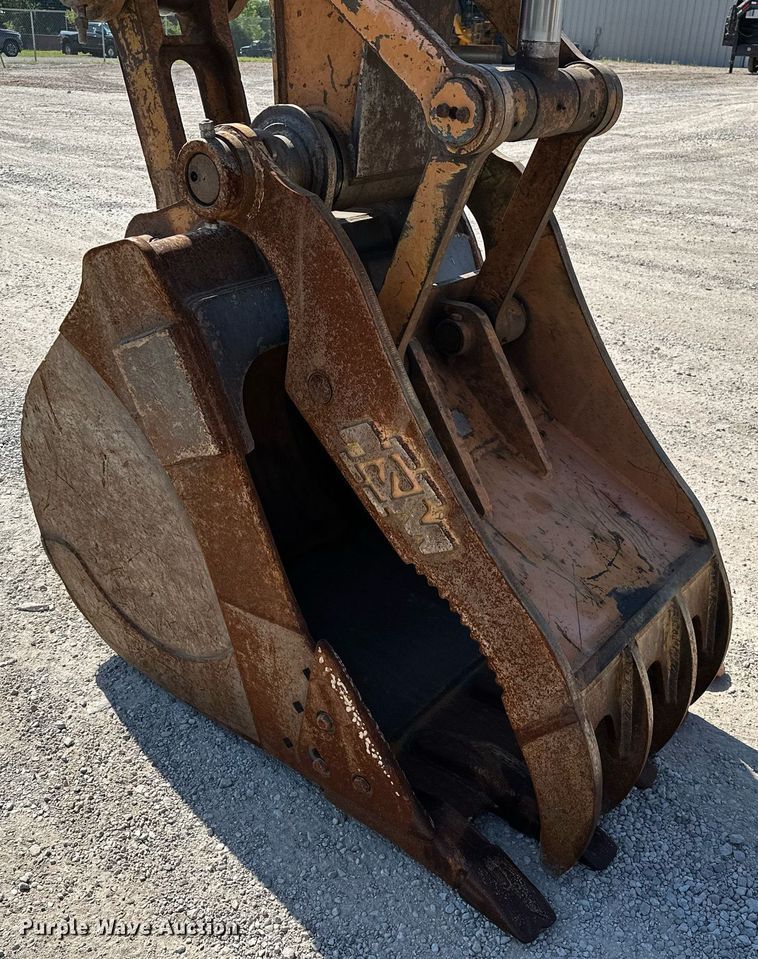 image for item OG9150 1999 Case 9040B excavator