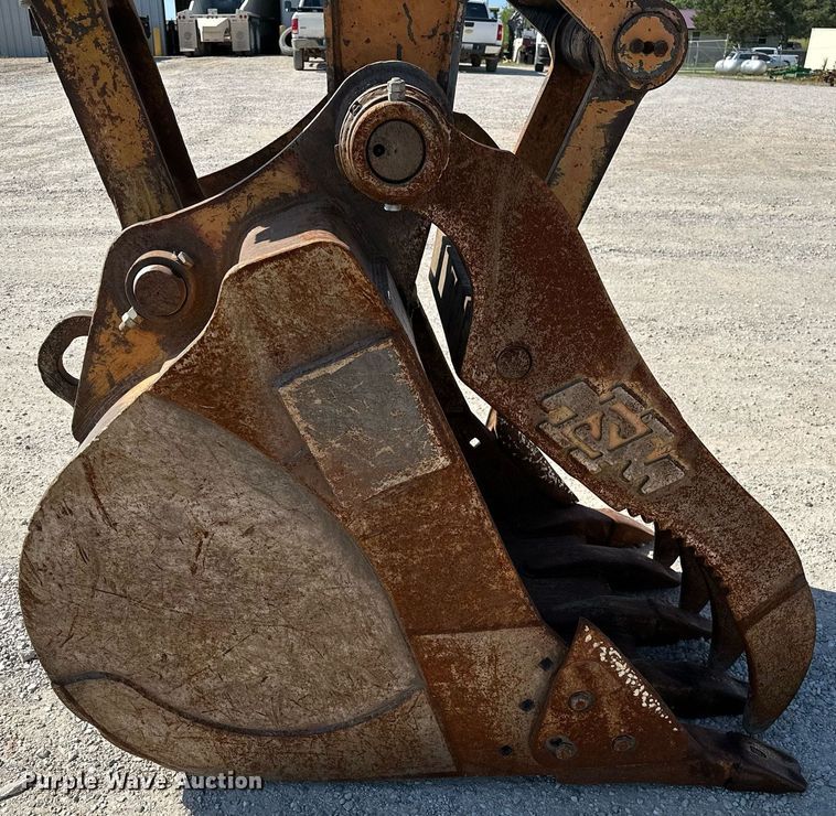 image for item OG9150 1999 Case 9040B excavator