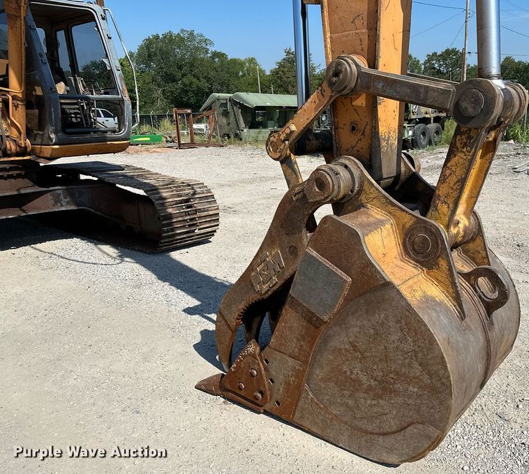 image for item OG9150 1999 Case 9040B excavator