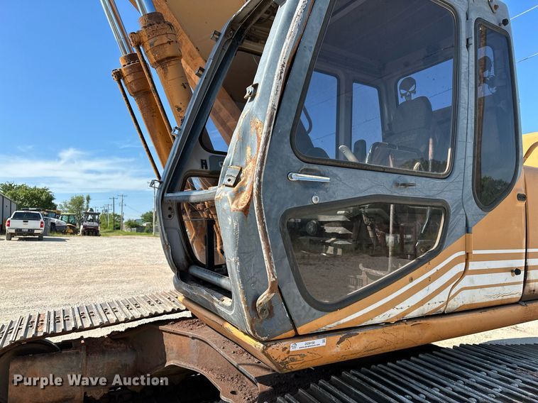 image for item OG9150 1999 Case 9040B excavator