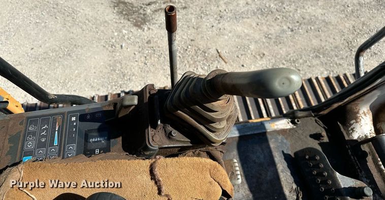 image for item OG9150 1999 Case 9040B excavator