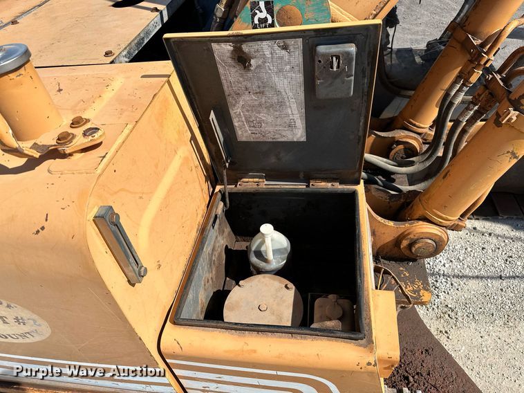 image for item OG9150 1999 Case 9040B excavator