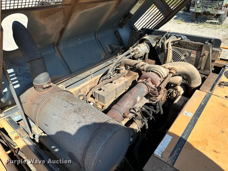 image for item OG9150 1999 Case 9040B excavator