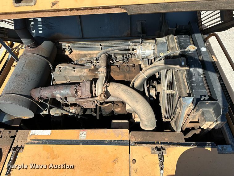 image for item OG9150 1999 Case 9040B excavator