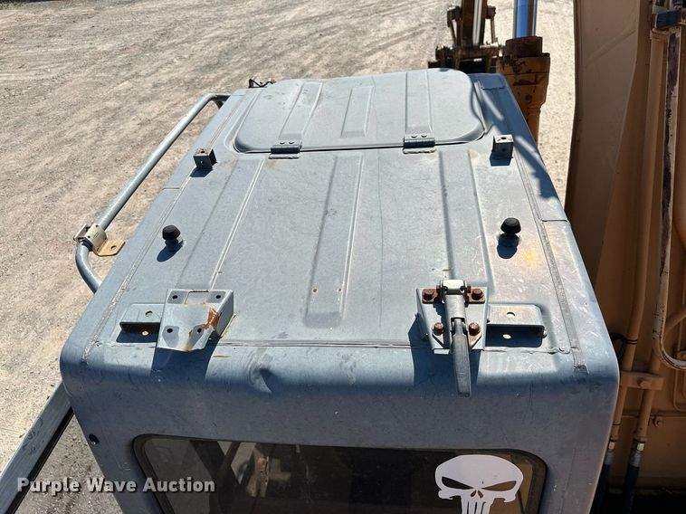 image for item OG9150 1999 Case 9040B excavator