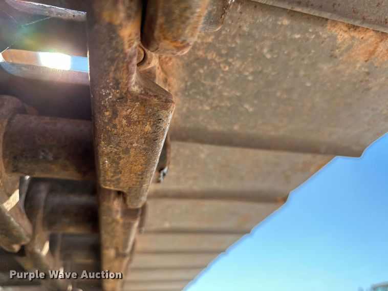 image for item OG9150 1999 Case 9040B excavator