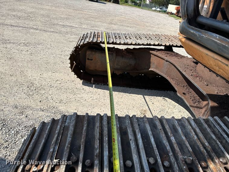 image for item OG9150 1999 Case 9040B excavator