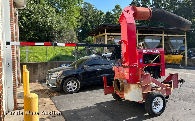 image for item OK9760 Giant-vac  leaf vacuum