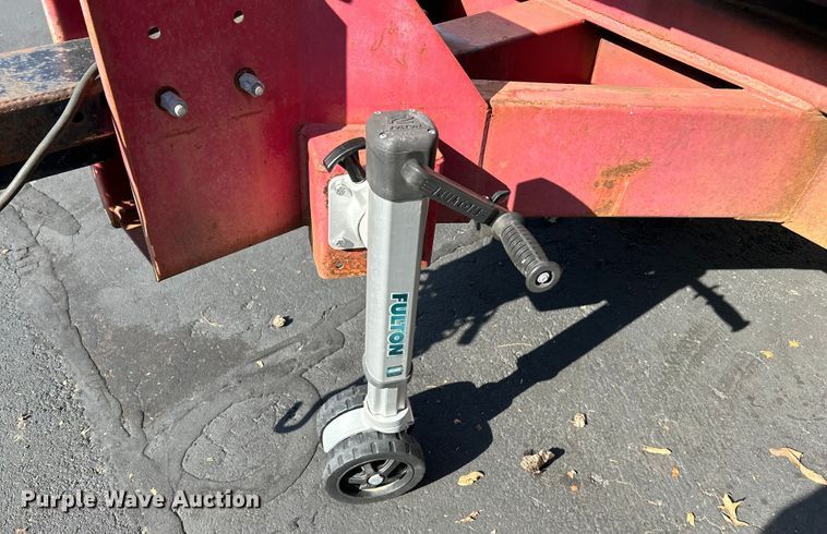 image for item OK9760 Giant-vac  leaf vacuum