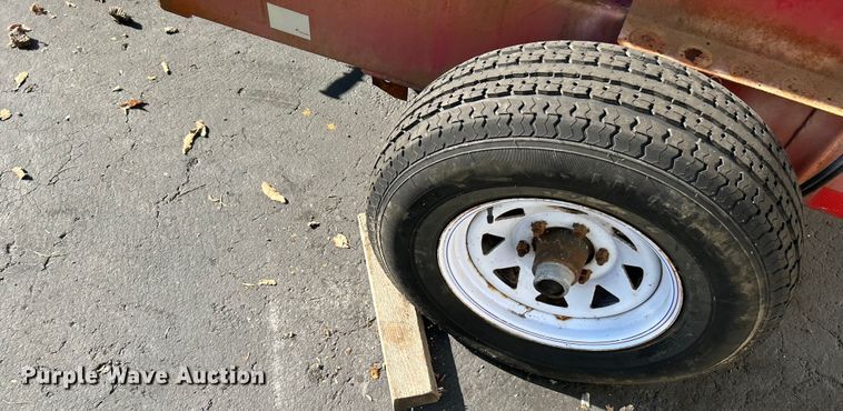 image for item OK9760 Giant-vac  leaf vacuum