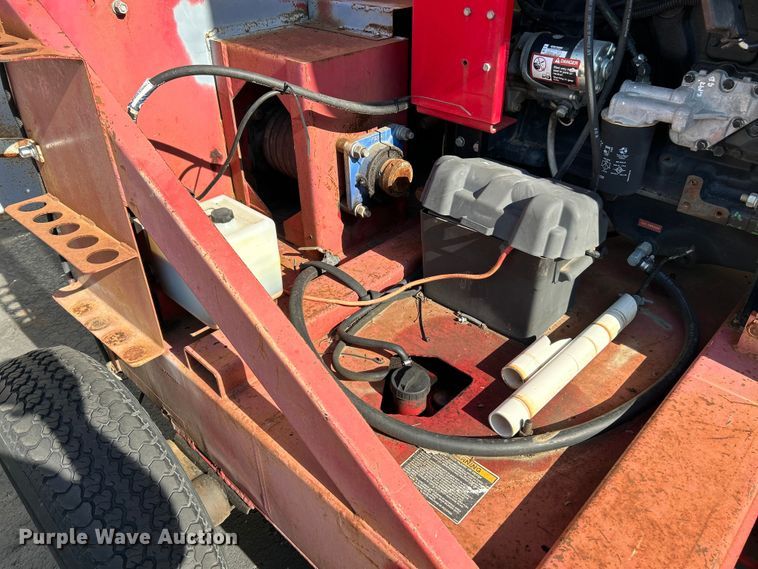 image for item OK9760 Giant-vac  leaf vacuum