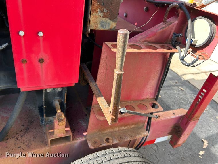 image for item OK9760 Giant-vac  leaf vacuum