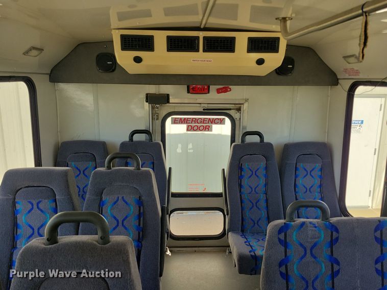 image for item ZA0365 2011 Eldorado Aerotech Ford 240  shuttle bus