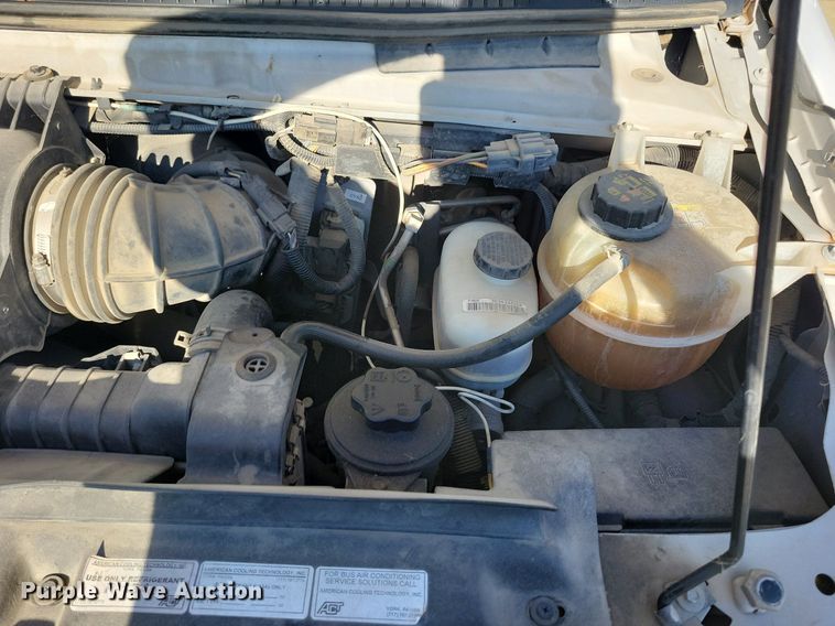 image for item ZA0365 2011 Eldorado Aerotech Ford 240  shuttle bus