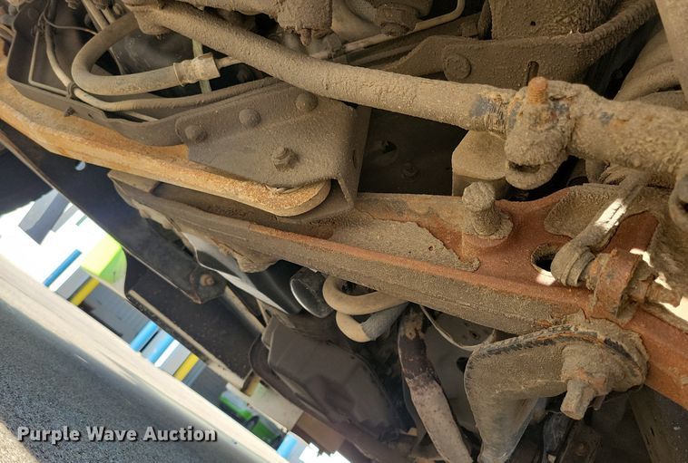 image for item ZA0365 2011 Eldorado Aerotech Ford 240  shuttle bus