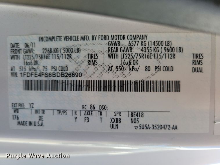 image for item ZA0365 2011 Eldorado Aerotech Ford 240  shuttle bus