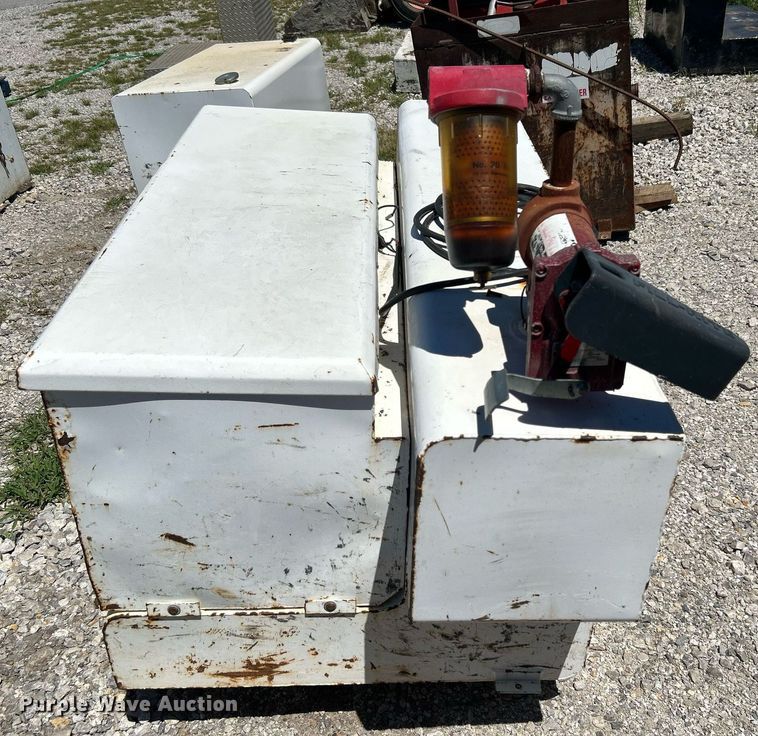 image for item DI7993 (3) auxiliary fuel tanks/toolboxes