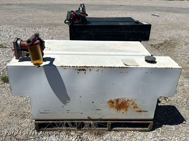 image for item DI7993 (3) auxiliary fuel tanks/toolboxes