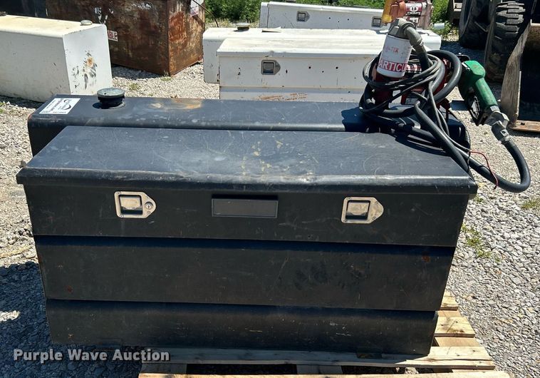 image for item DI7993 (3) auxiliary fuel tanks/toolboxes