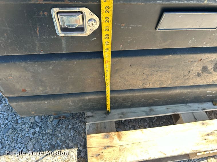 image for item DI7993 (3) auxiliary fuel tanks/toolboxes