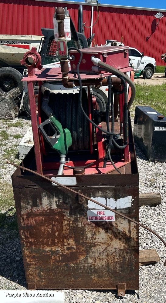 image for item DI7994 (3) auxiliary fuel tanks