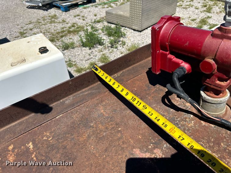 image for item DI7994 (3) auxiliary fuel tanks