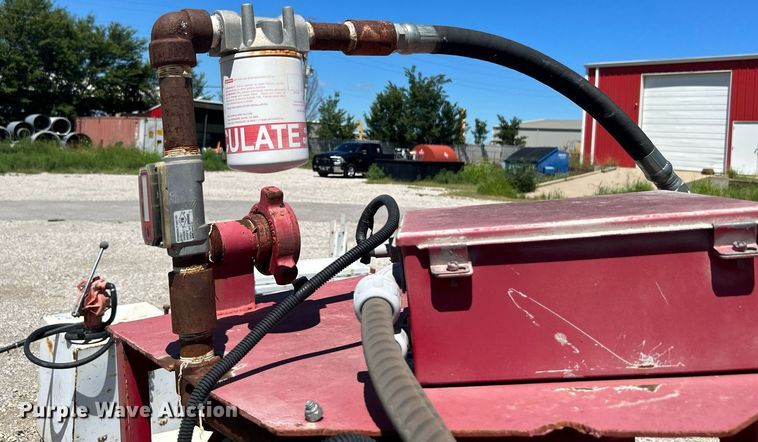 image for item DI7994 (3) auxiliary fuel tanks