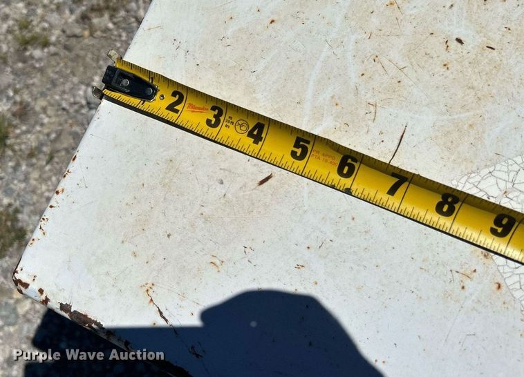 image for item DI7994 (3) auxiliary fuel tanks