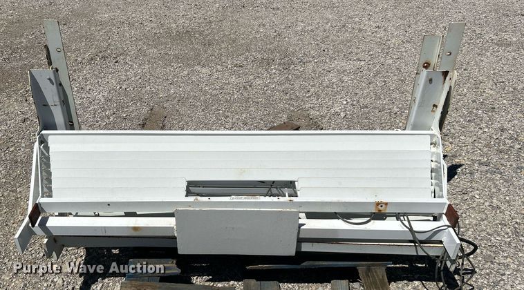 image for item DI7996 (4) headache racks