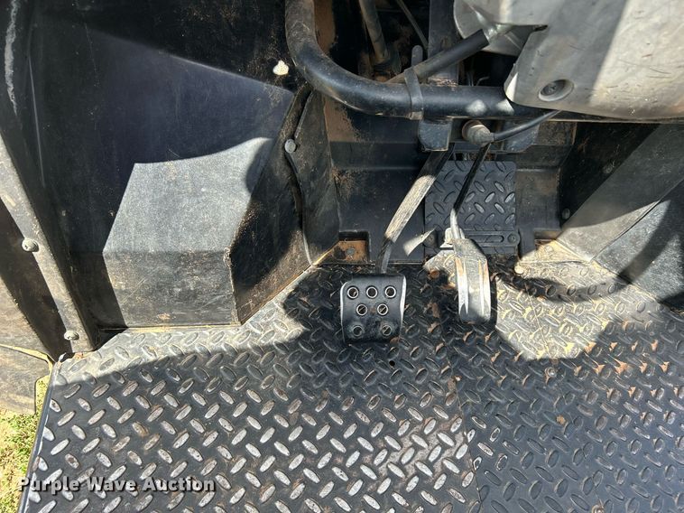 image for item DI7997 2012 Kawasaki KAF400D Mule 610 XC  utility vehicle