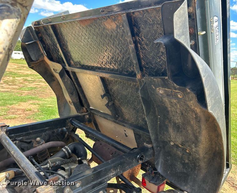 image for item DI7997 2012 Kawasaki KAF400D Mule 610 XC  utility vehicle