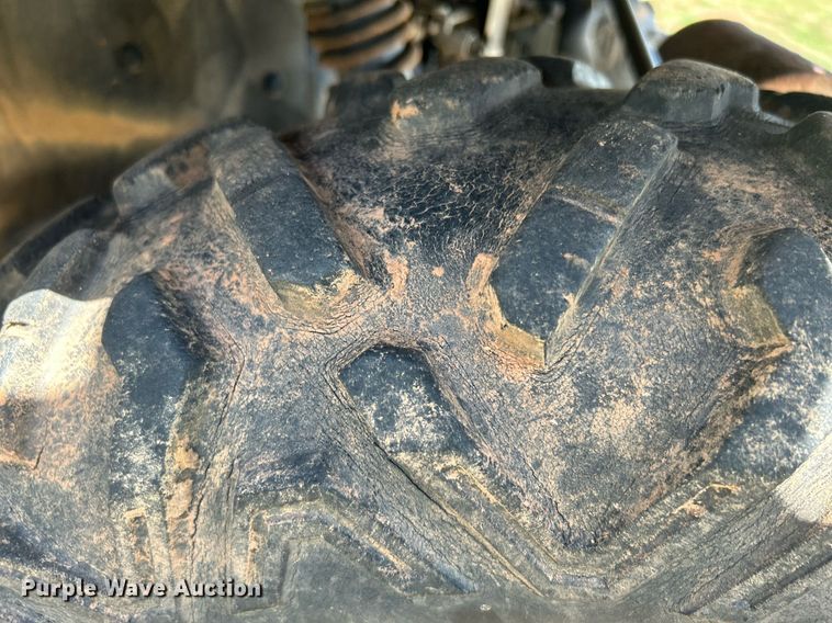 image for item DI7997 2012 Kawasaki KAF400D Mule 610 XC  utility vehicle