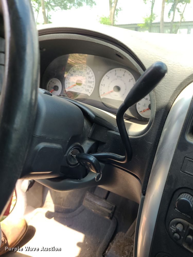 image for item DK1971 2005 Chrysler Town & County Touring  van