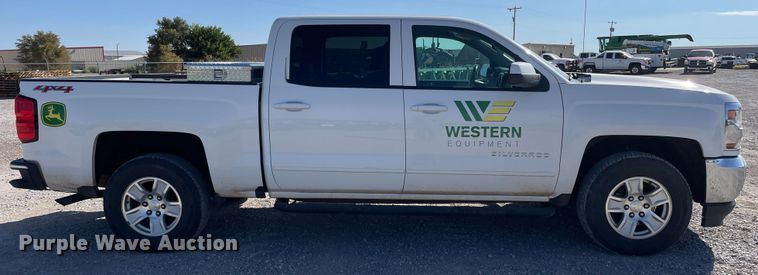 image for item DK2484 2016 Chevrolet Silverado 1500  Crew Cab pickup truck